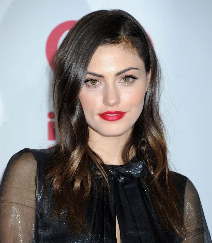 Phoebe Tonkin