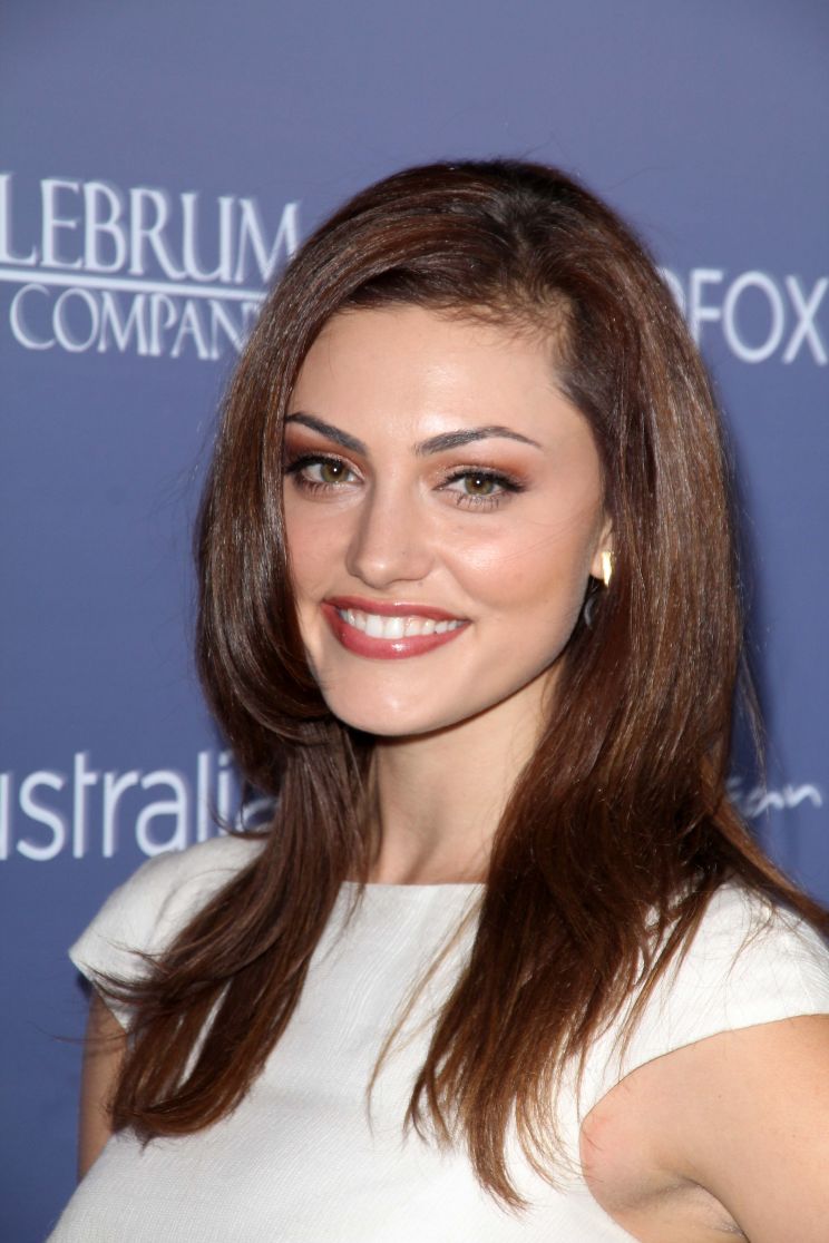 Phoebe Tonkin