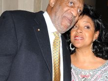 Phylicia Rashad #240886 picture (Landscape Medium)