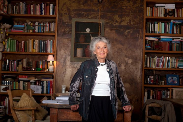 Phyllida Law