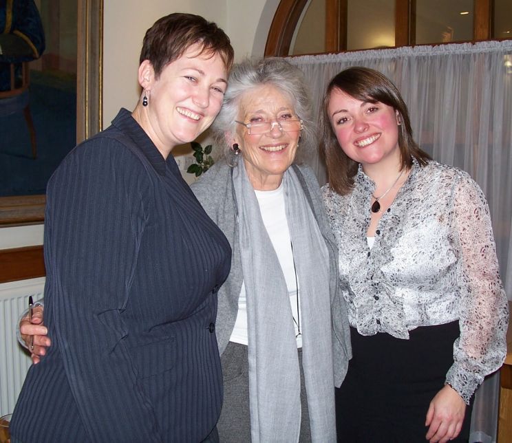 Phyllida Law