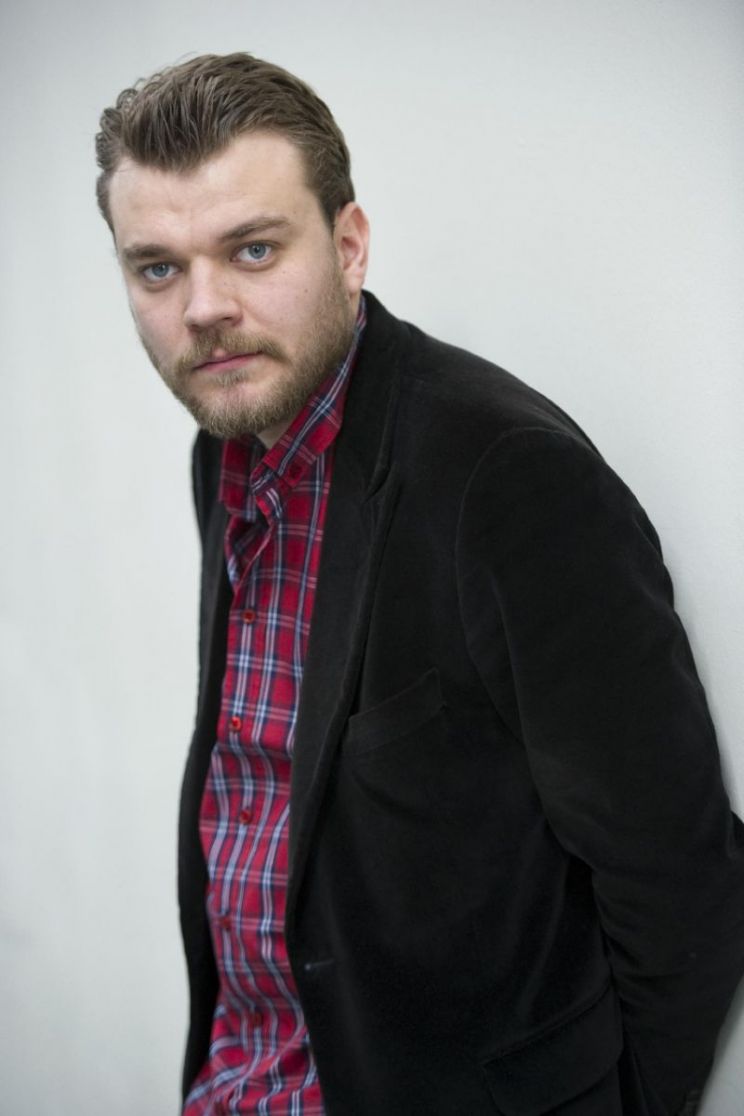 Pilou Asbæk