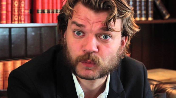 Pilou Asbæk