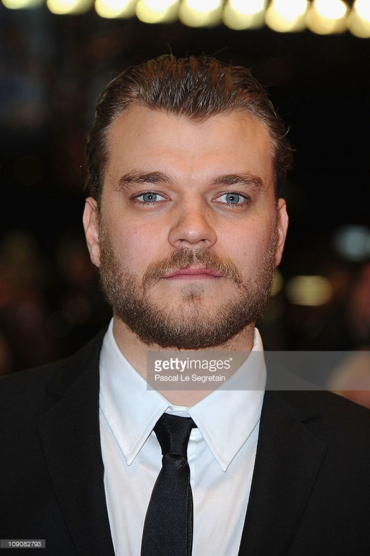 Pilou Asbæk