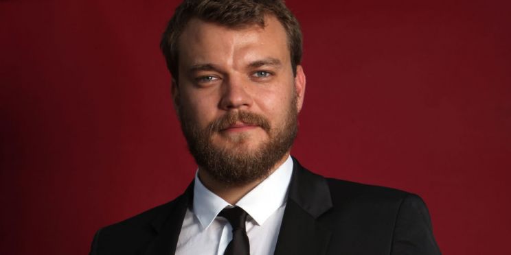 Pilou Asbæk