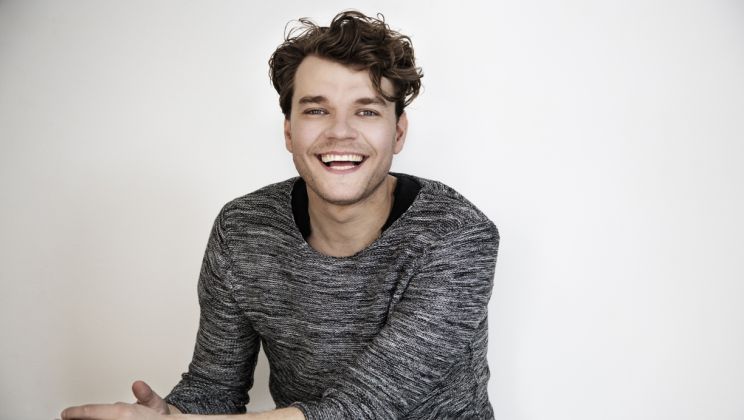 Pilou Asbæk