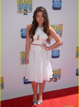 Piper Curda photo