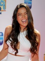 Piper Curda photo