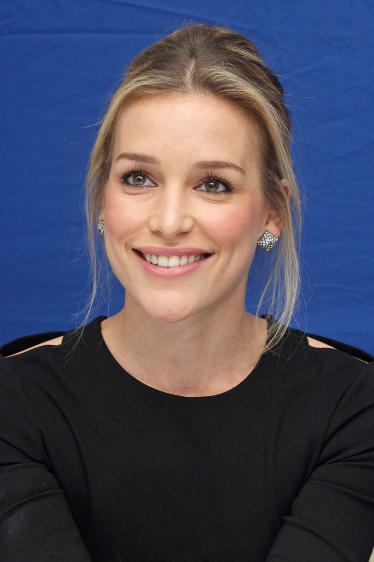 Piper Perabo