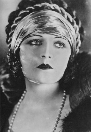 Pola Negri