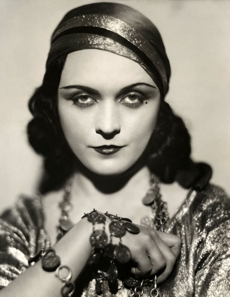 Pola Negri