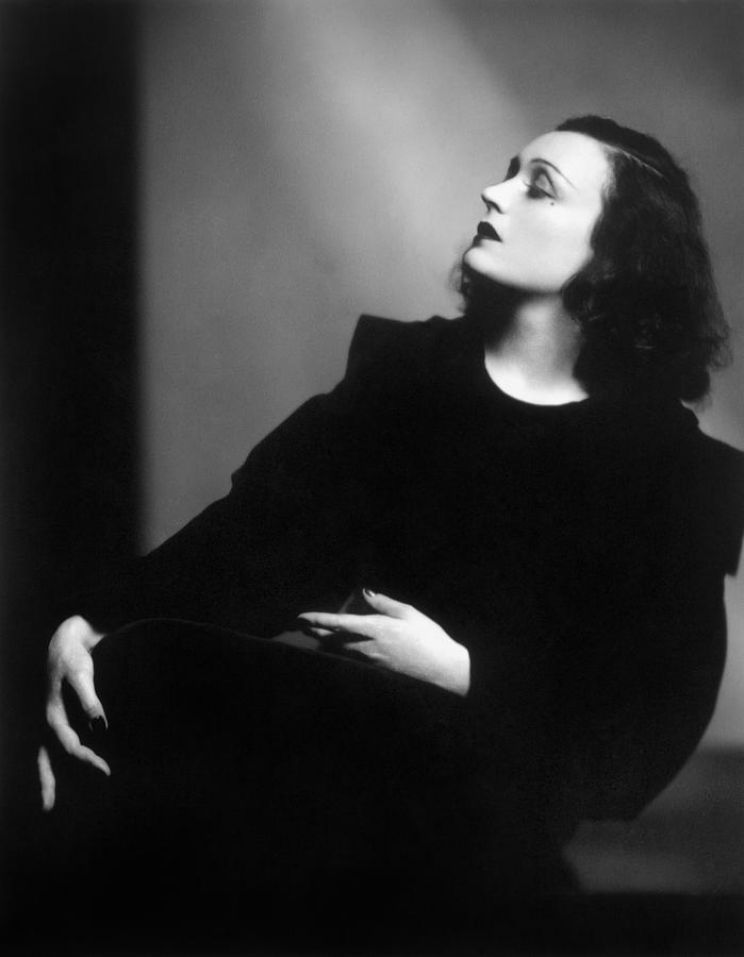 Pola Negri