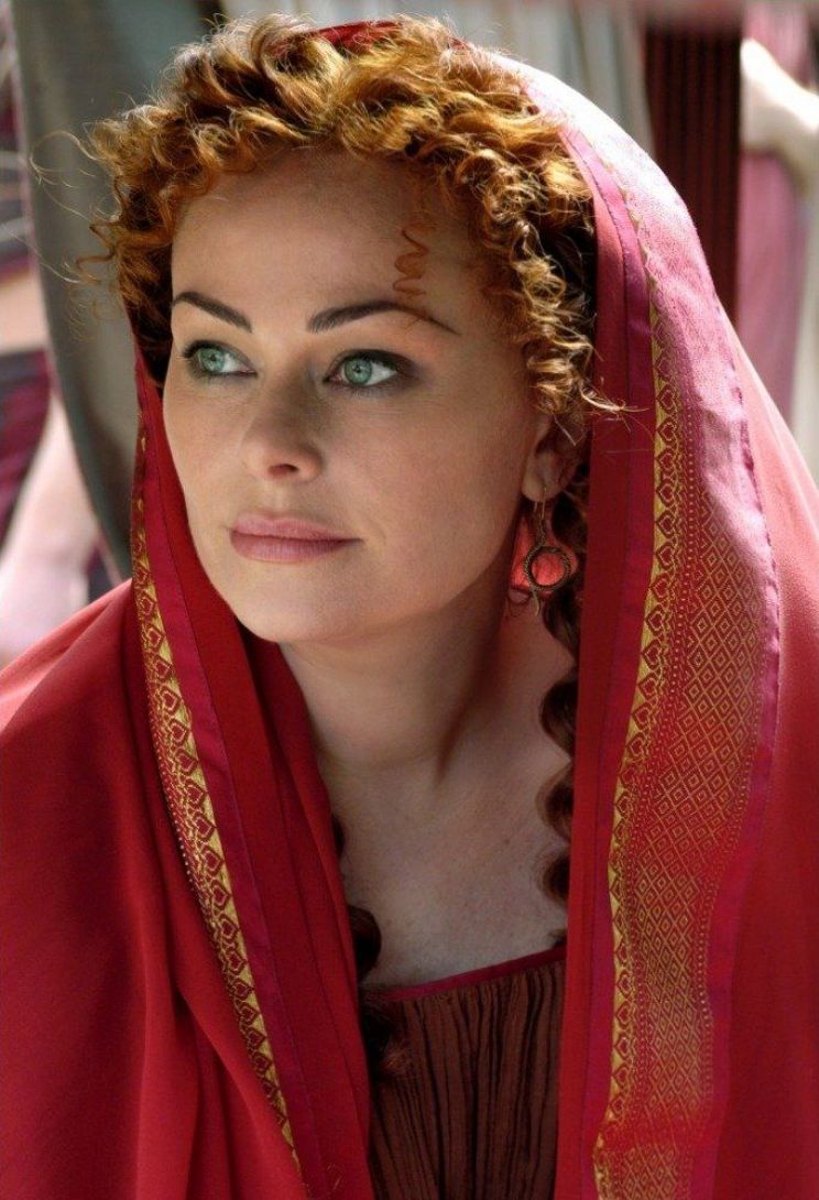 Polly Walker