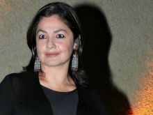 Pooja Bhatt #2946483 picture (Landscape Medium)