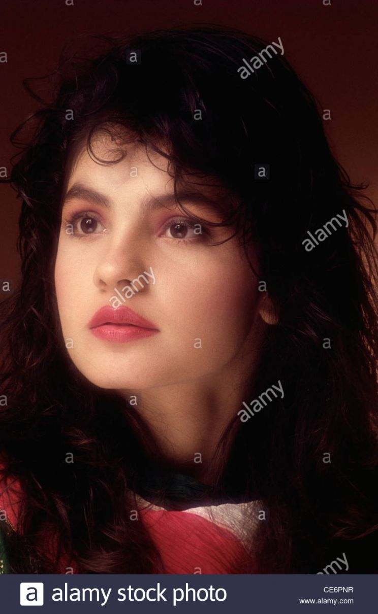 Pooja Bhatt