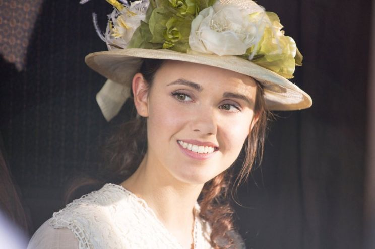 Poppy Drayton