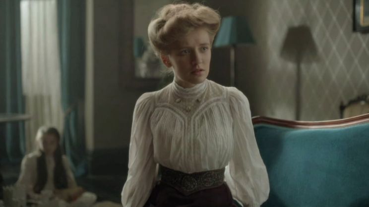 Poppy Lee Friar