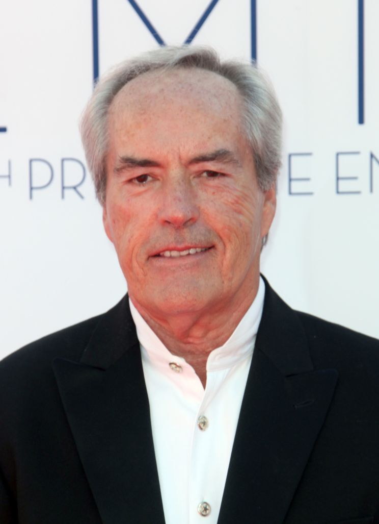 Powers Boothe