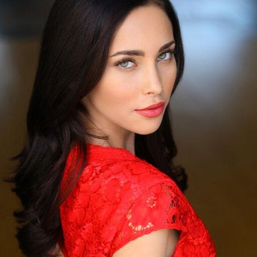 Pictures of Priscilla Quintana
