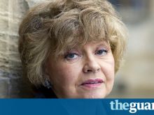 Prunella Scales