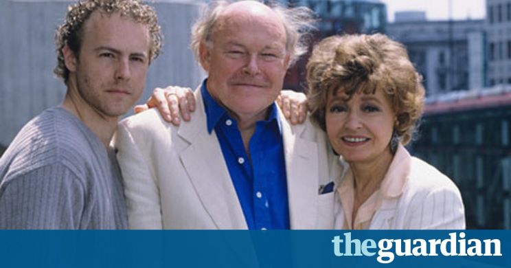 Prunella Scales