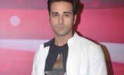 Pulkit Samrat