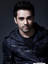 Pulkit Samrat