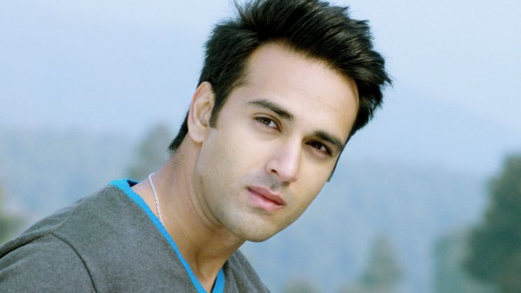 Pulkit Samrat
