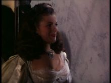 Queenie Leonard