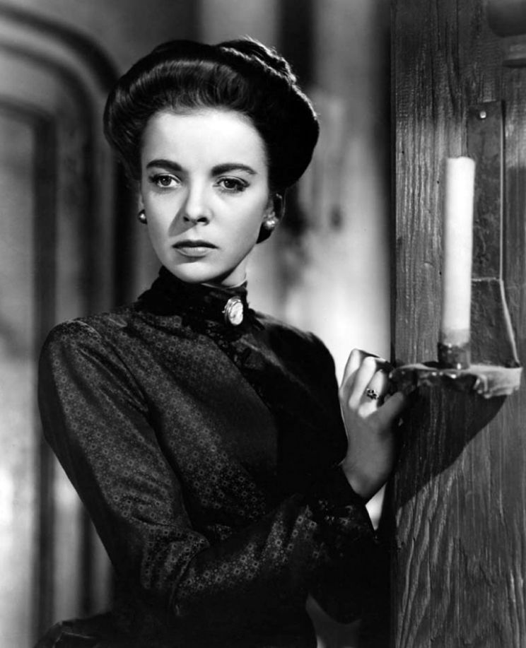 Queenie Leonard