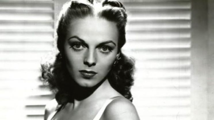 Queenie Smith