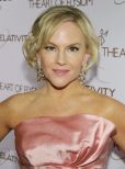 Rachael Harris