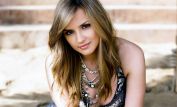 Rachael Leigh Cook