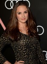 Rachael Leigh Cook photo