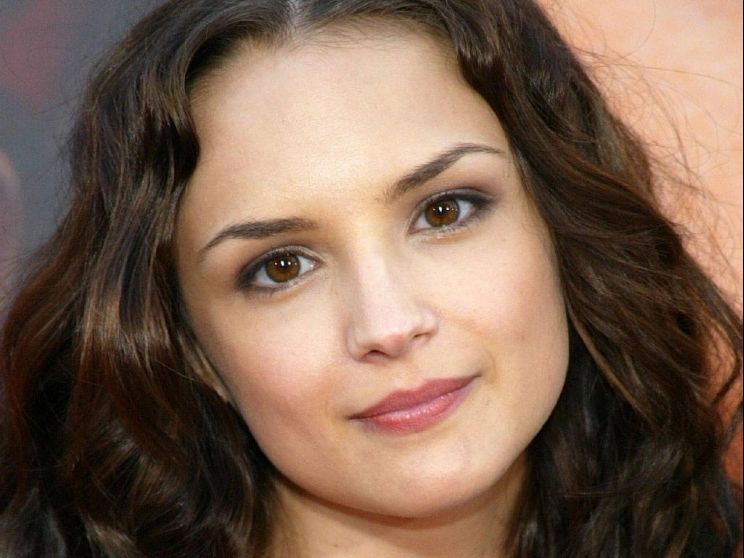 Rachael Leigh Cook