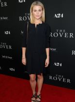 Rachael Taylor photo