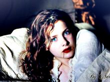 Rachel Hurd-Wood photo