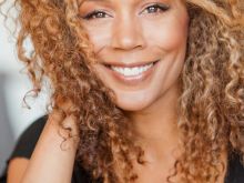 Rachel True