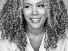 Rachel True