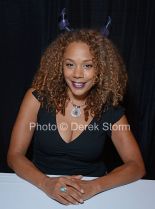 Rachel True