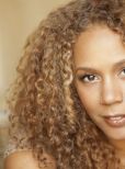 Rachel True