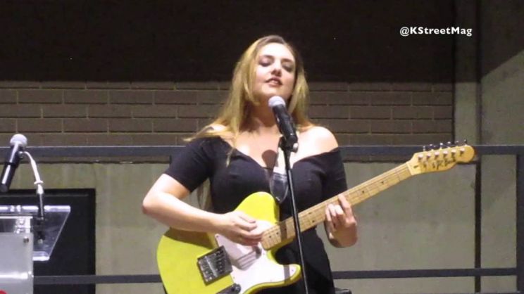 Rachel Weiss