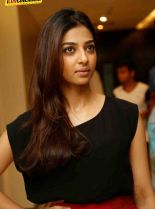 Radhika Apte photo