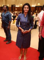 Radhika Sarathkumar photo