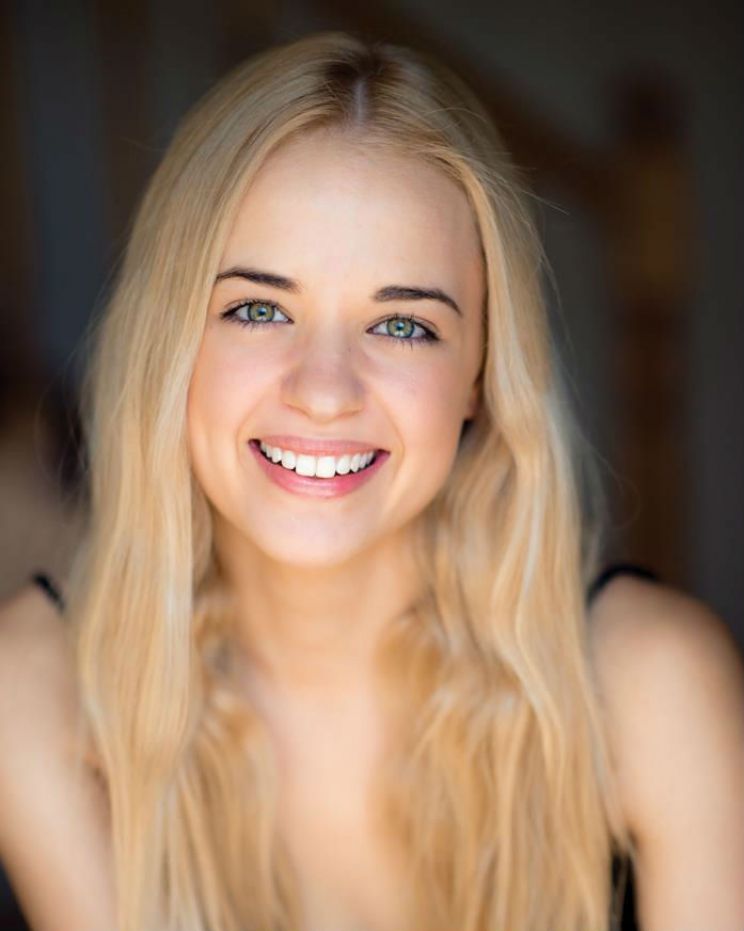 Raechelle Banno