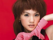 Rainie Yang