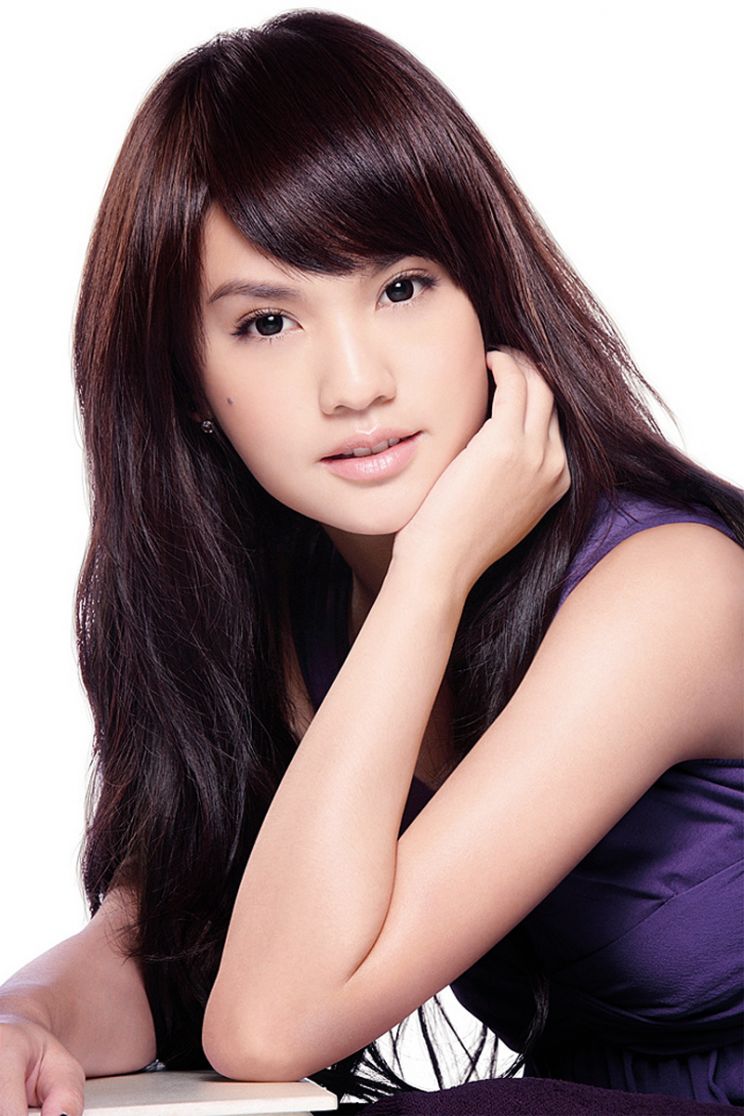 Rainie Yang