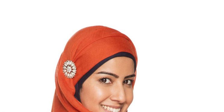 Rakhee Thakrar