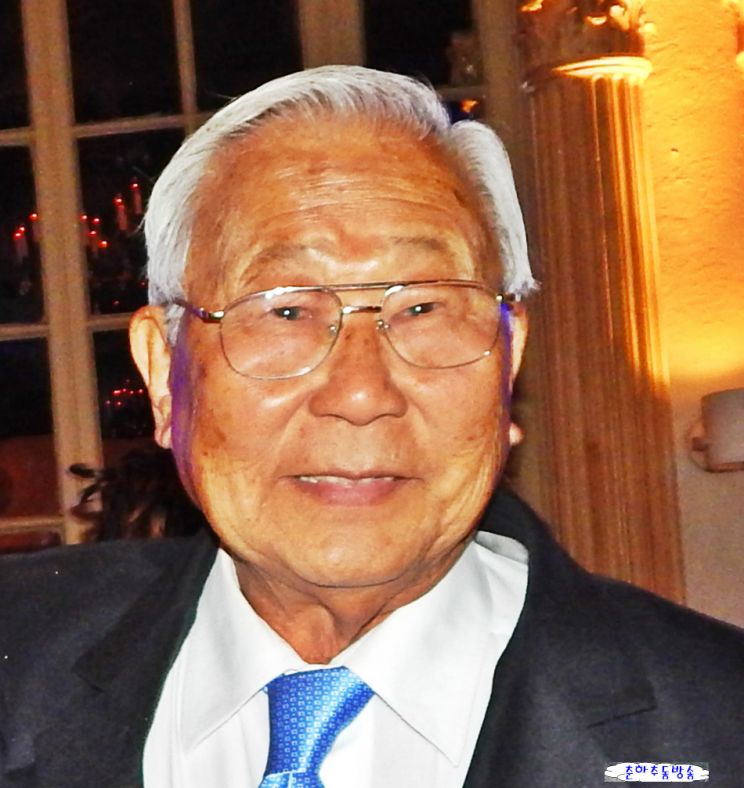 Ralph Ahn