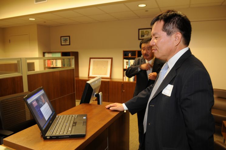 Ralph Ahn